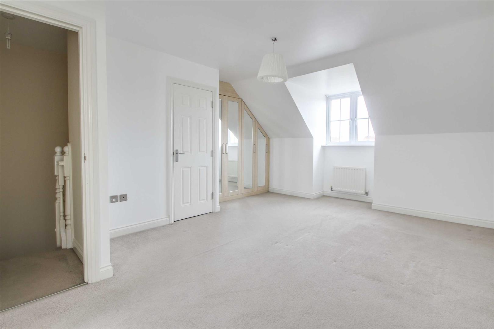 Randall Drive, Oxley Park, Milton Keynes